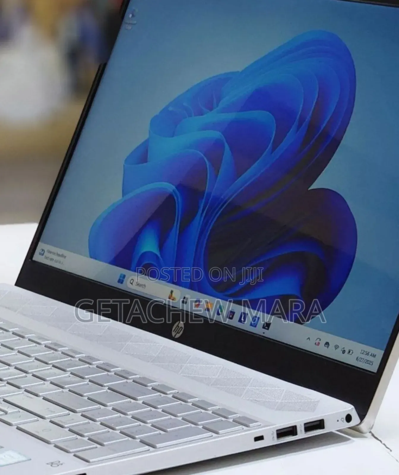 New Laptop HP Pavilion 15 8GB Intel Core i5 SSD 1T