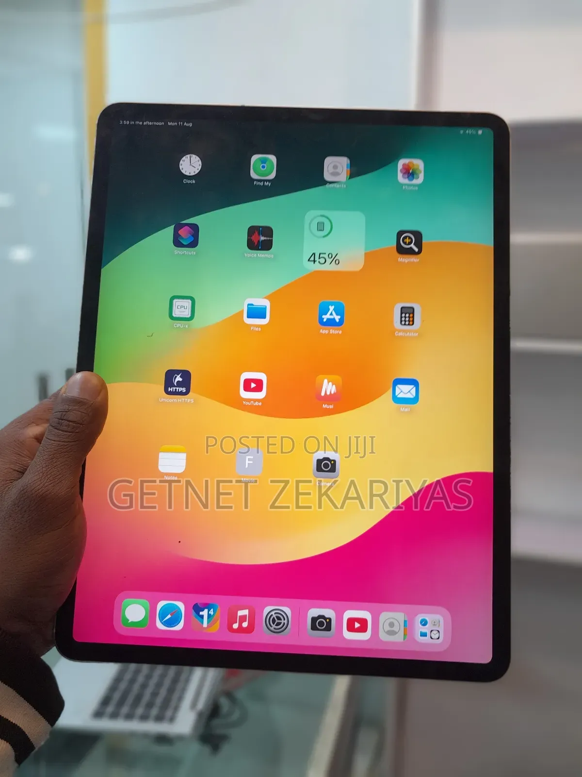 New Apple iPad Pro 64 GB