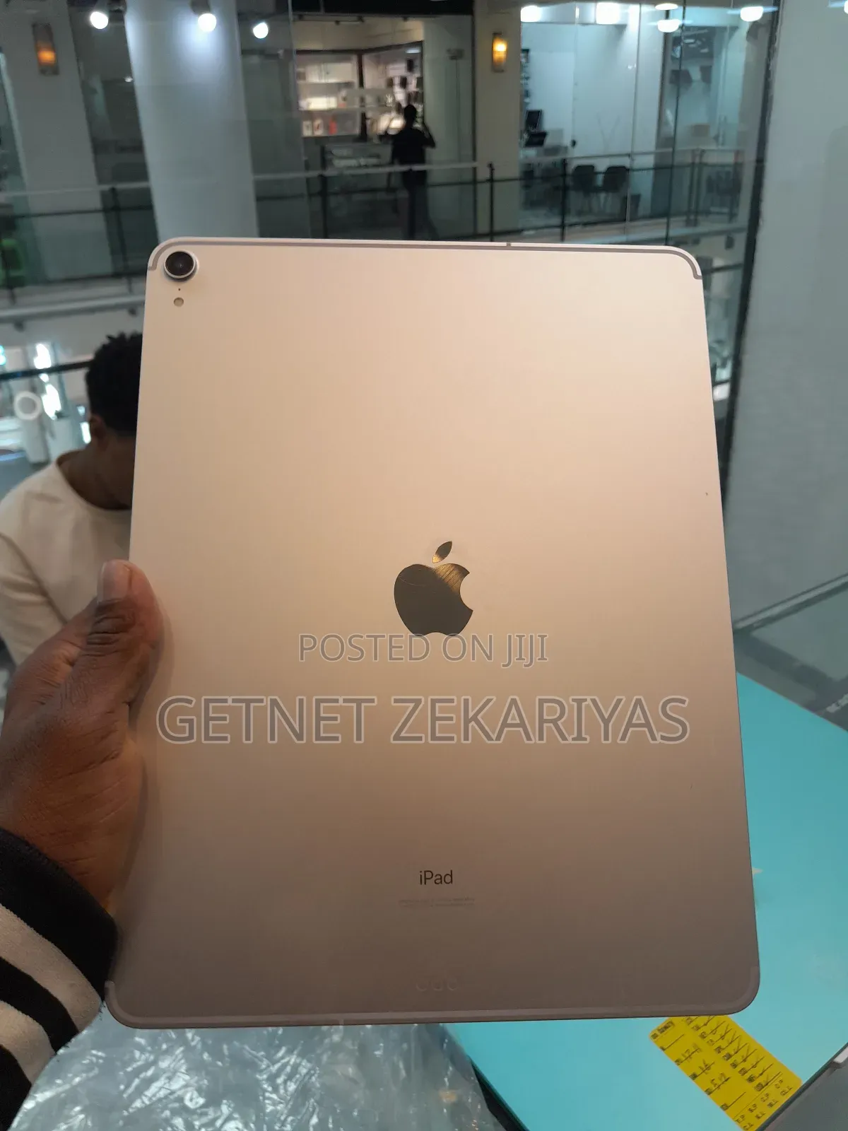 New Apple iPad Pro 64 GB