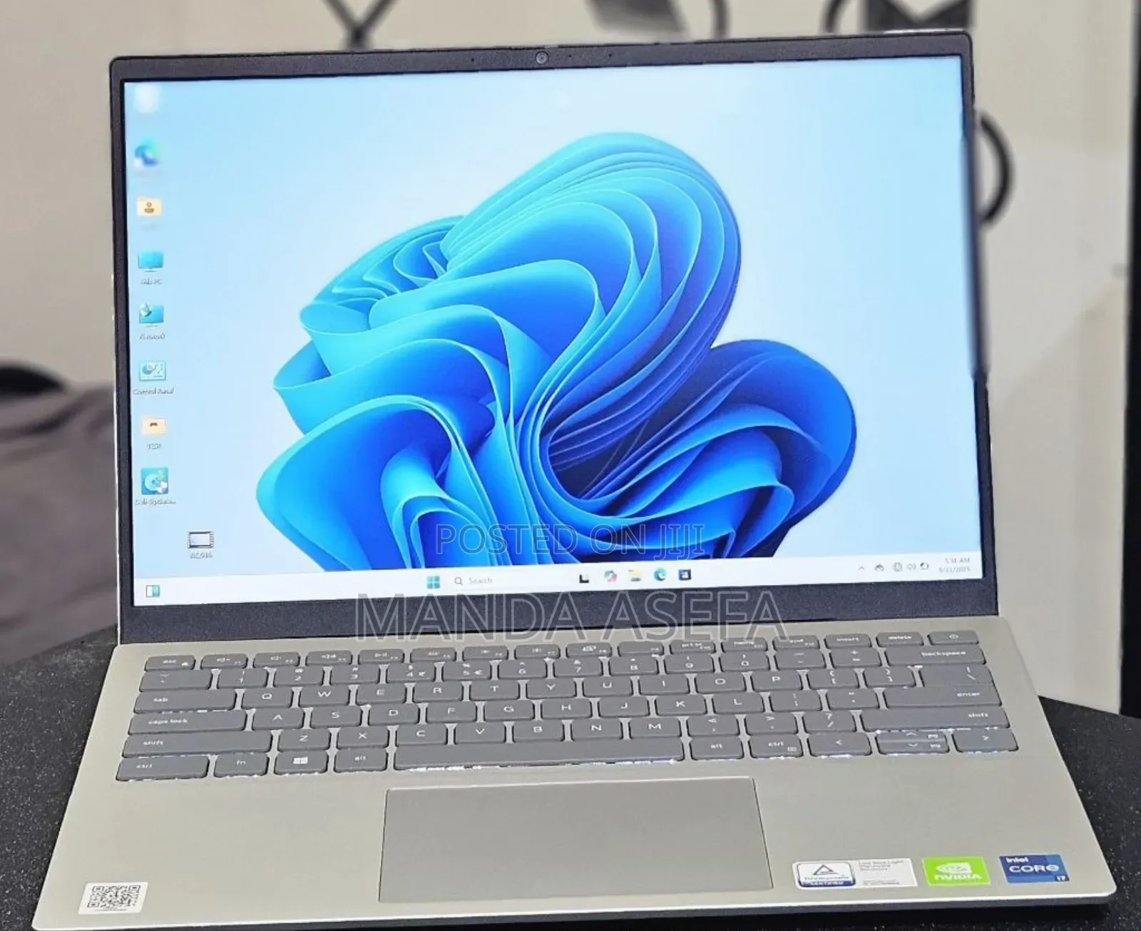 New Laptop Dell Inspiron 15 16GB Intel Core I7 SSD 512GB