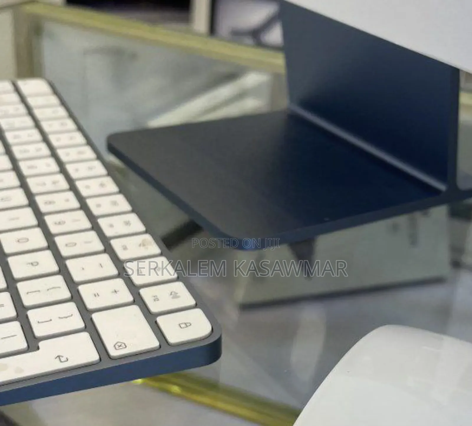 New Desktop Computer Apple iMac 8GB Apple M3 SSD 256GB