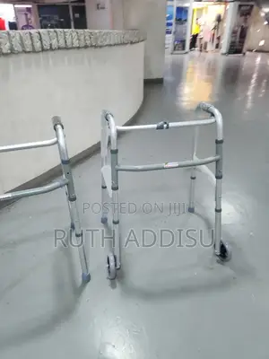 Photo - Brand New Walker塊來foldable Medical Walked鰲了heigh Quality