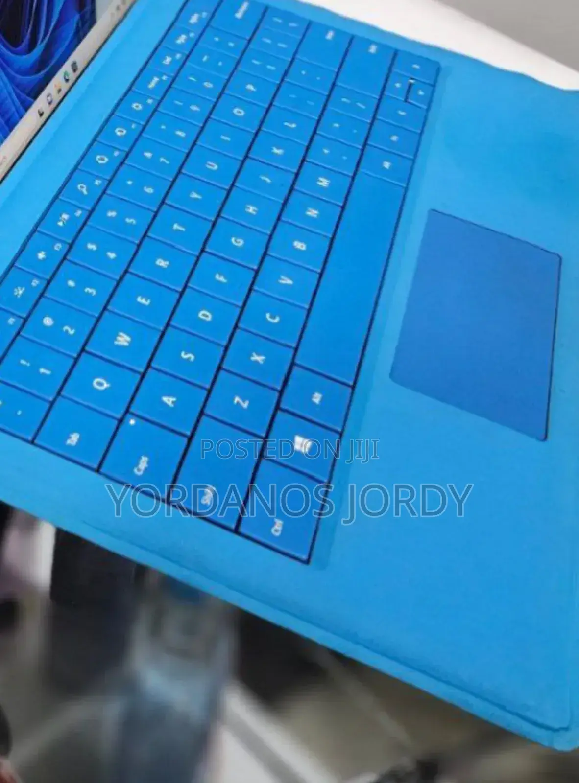 New Laptop Microsoft Surface Pro 7 8GB Intel Core I5 SSD 128GB