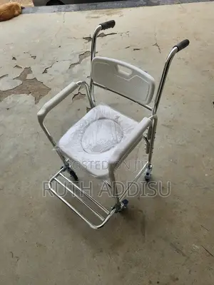 Poty Safe and Strong Wheelchair吞食brand New Wheelchair New