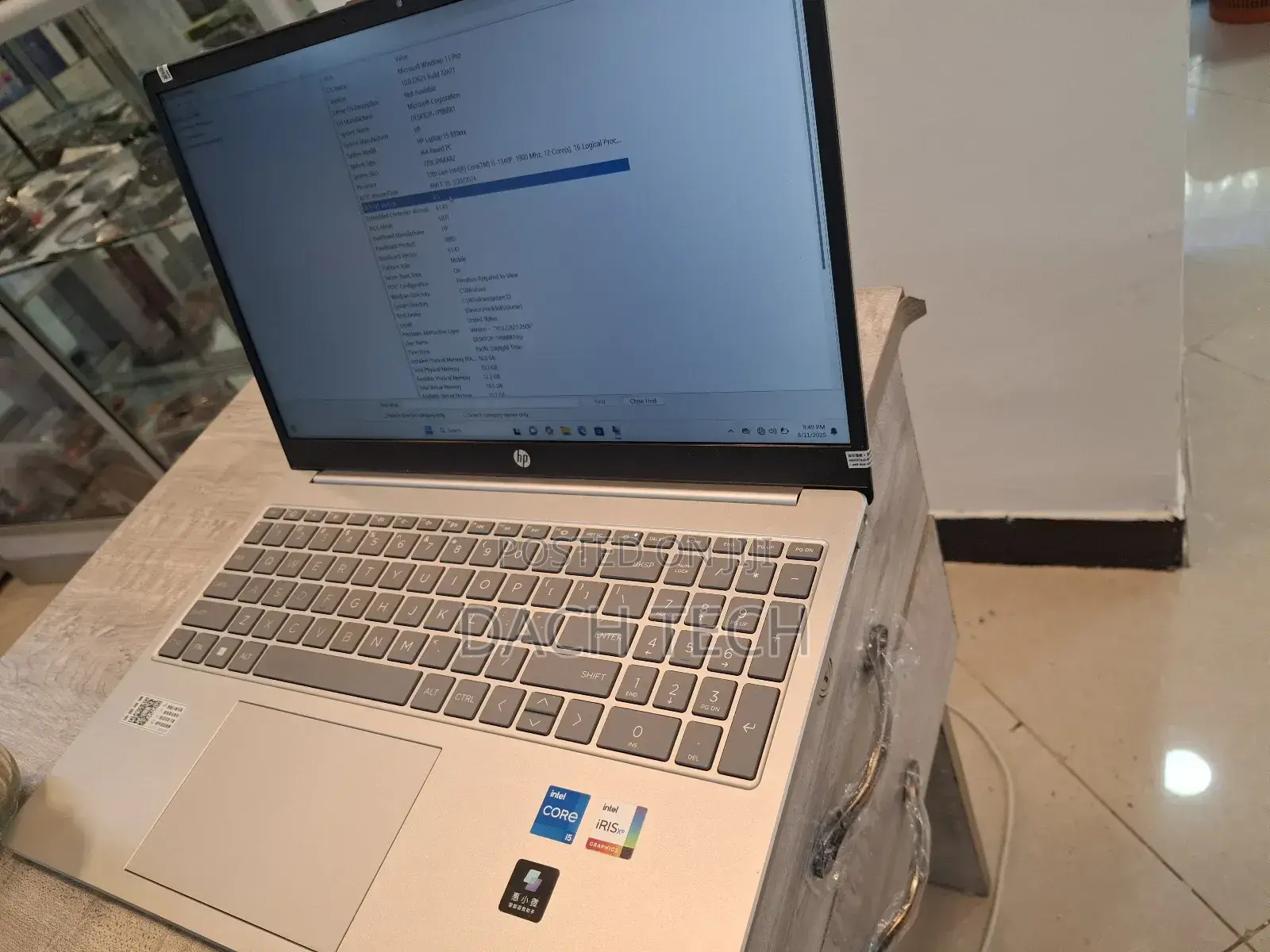 New Laptop HP 14-Dq1025cl 16GB Intel Core I5 SSD 1T