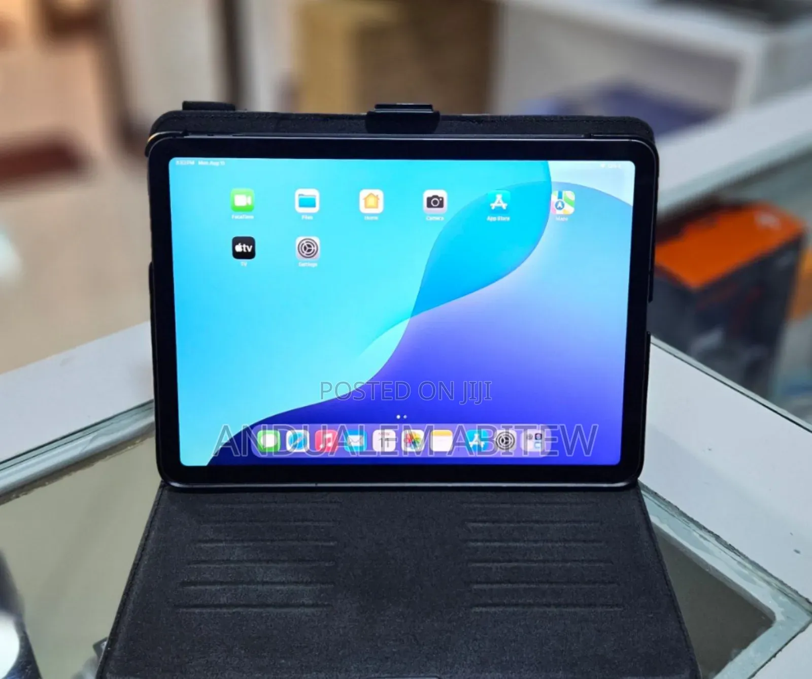 New Apple iPad (2022) 64 GB Gray