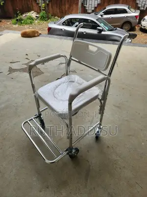Toilet Wheelchair段落commode Wheelchair朓你brand New Wheelchair