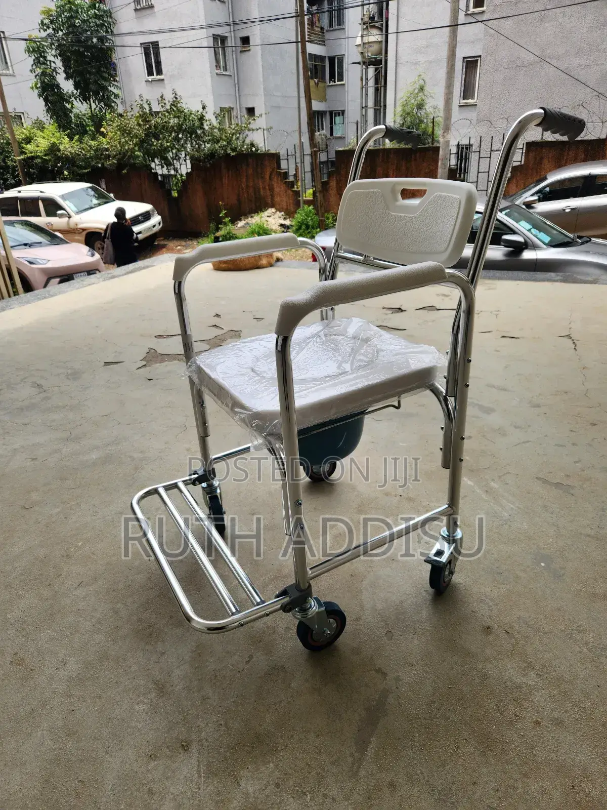 Commode Medical Wheelchair喬木foldable Toilet Wheelchair New