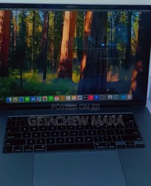 Photo - New Laptop Apple MacBook Pro 2019 32GB Intel Core I9 SSD 1T