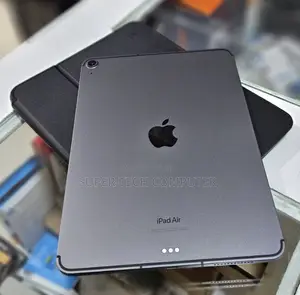 New Apple iPad Air (2022) 64 GB