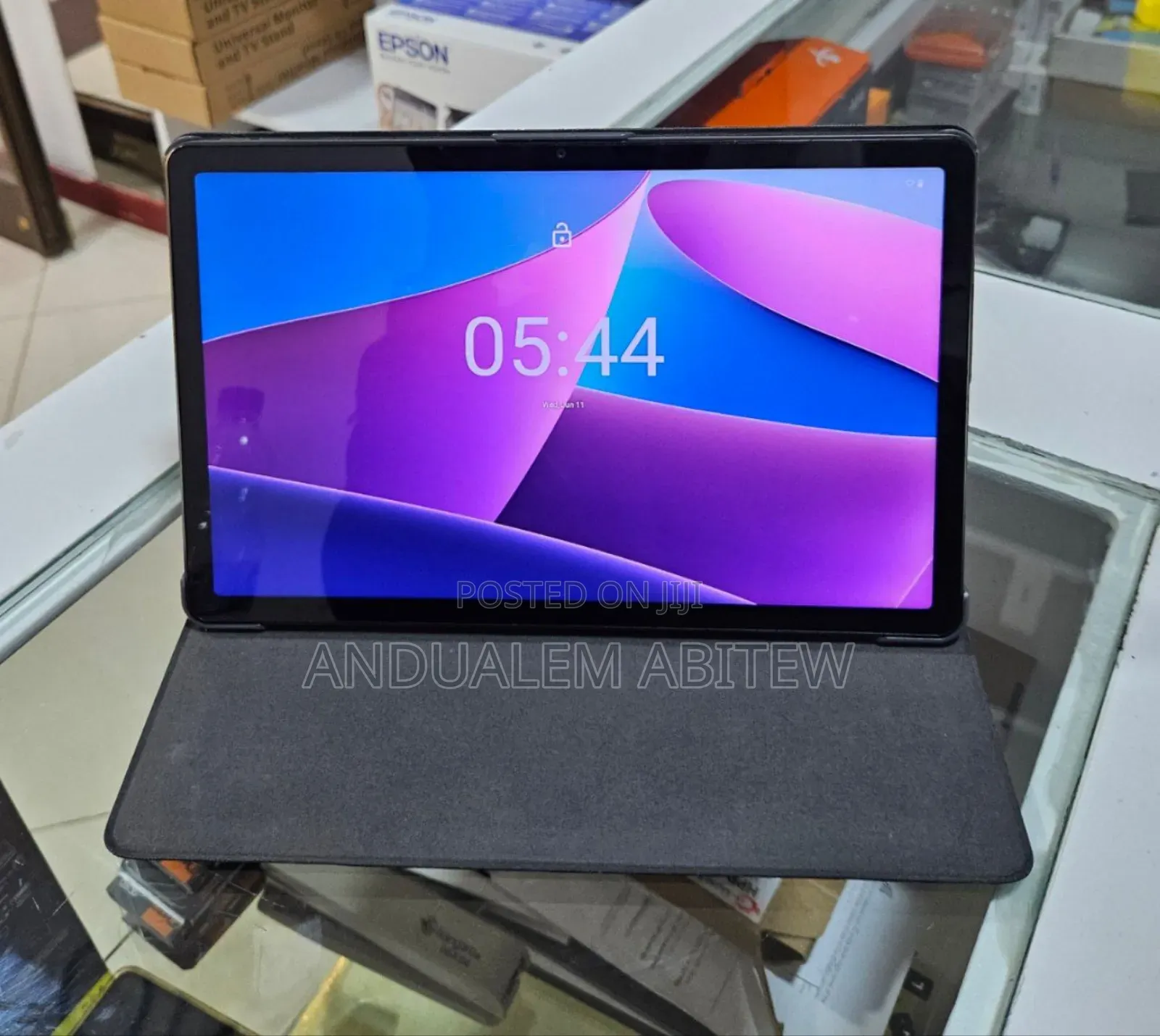 New Lenovo Tab M10 128 GB Gray