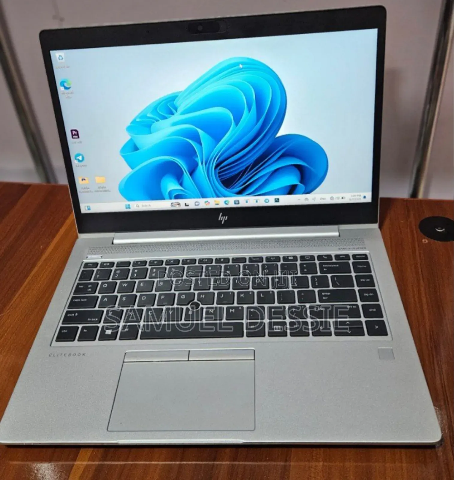 New Laptop HP EliteBook 745 8GB AMD Ryzen 5 SSD 256GB