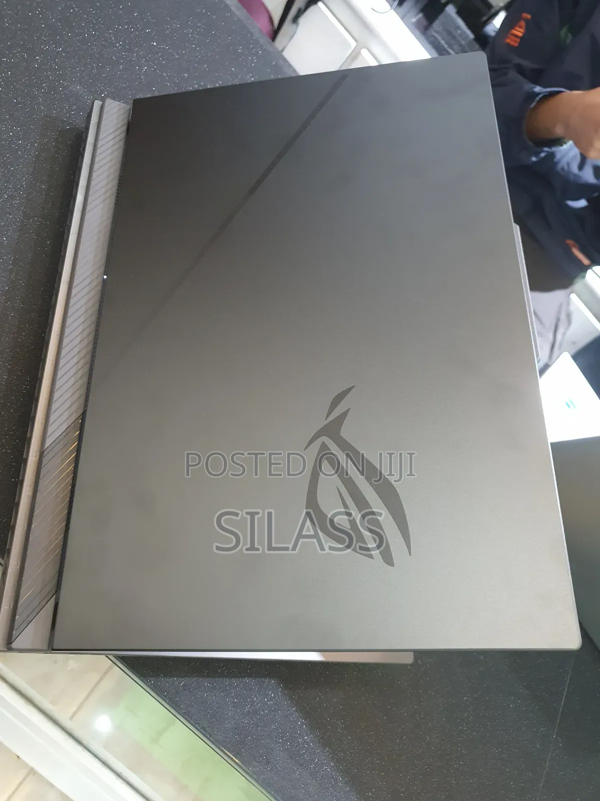 New Laptop Asus ROG Strix G16 G614 16GB AMD Ryzen 9 SSD 1T