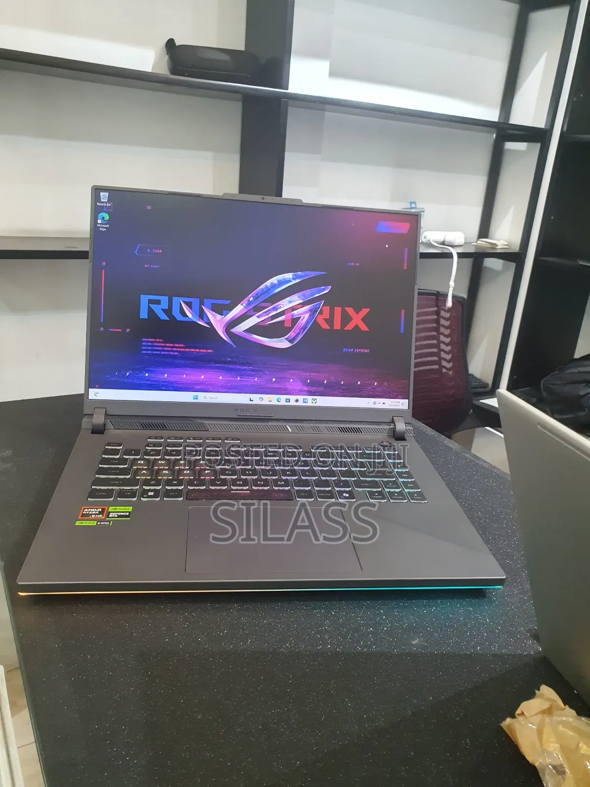 New Laptop Asus ROG Strix G16 G614 16GB AMD Ryzen 9 SSD 1T