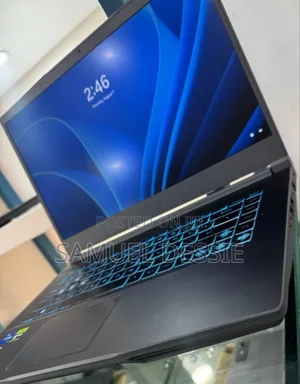 New Laptop MSI 16GB Intel Core I7 SSD 512GB