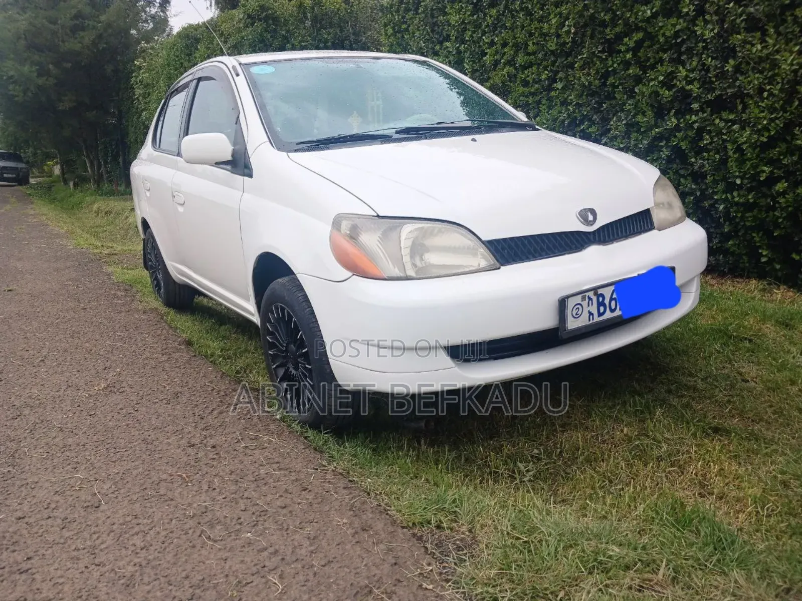 Toyota Platz 1.0 FWD 2001 White