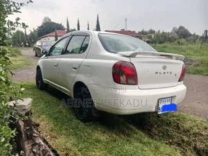 Toyota Platz 1.0 FWD 2001 White