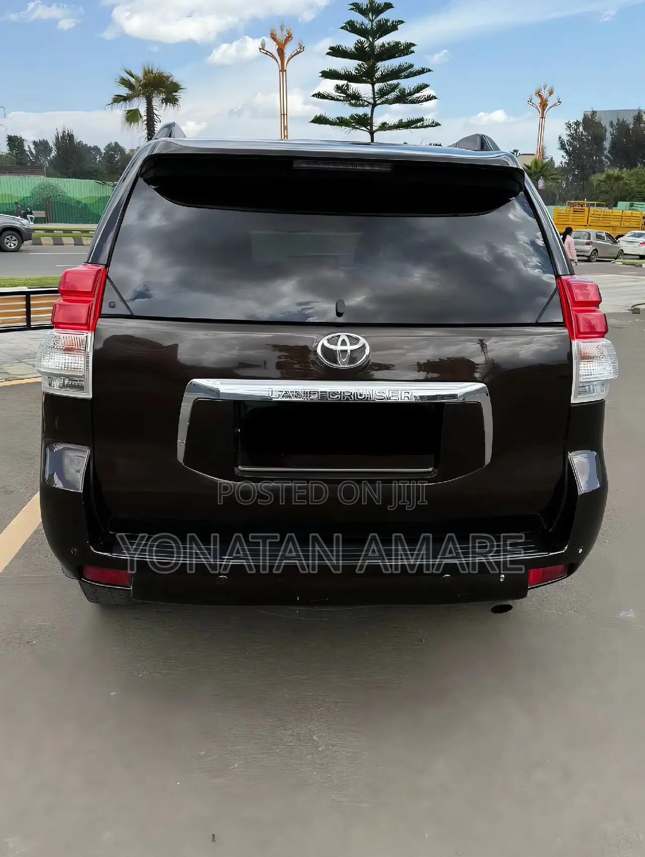 Toyota Land Cruiser Prado 2012 Brown