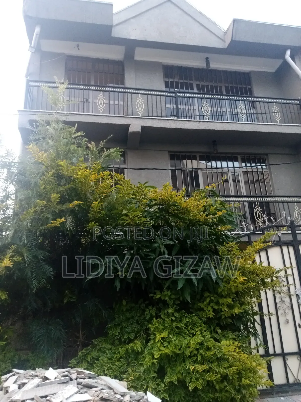 Furnished 4bdrm House in Akaky Kaliti for sale