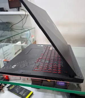 New Laptop Asus ROG Strix SCAR 15 16GB Intel Core I7 SSD 1T