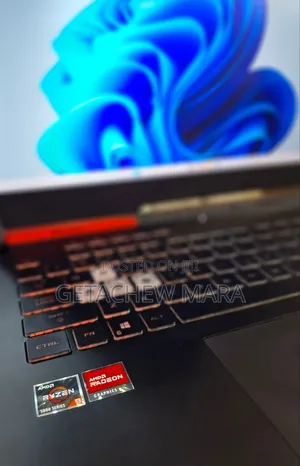 New Laptop Asus ROG Strix G15 32GB AMD Ryzen 7 SSD 1T