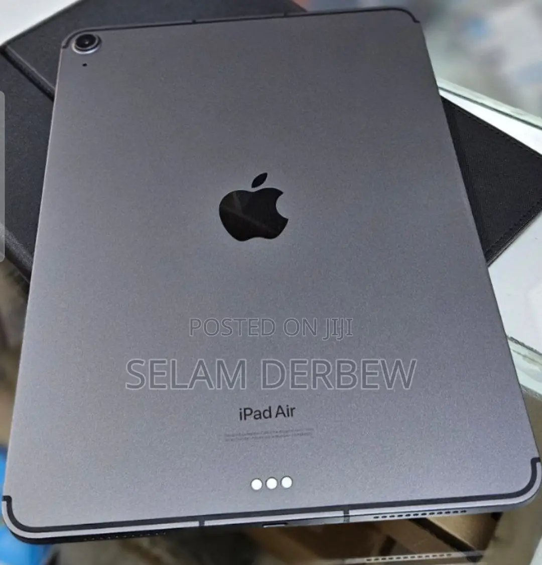 New Apple iPad Air 64 GB