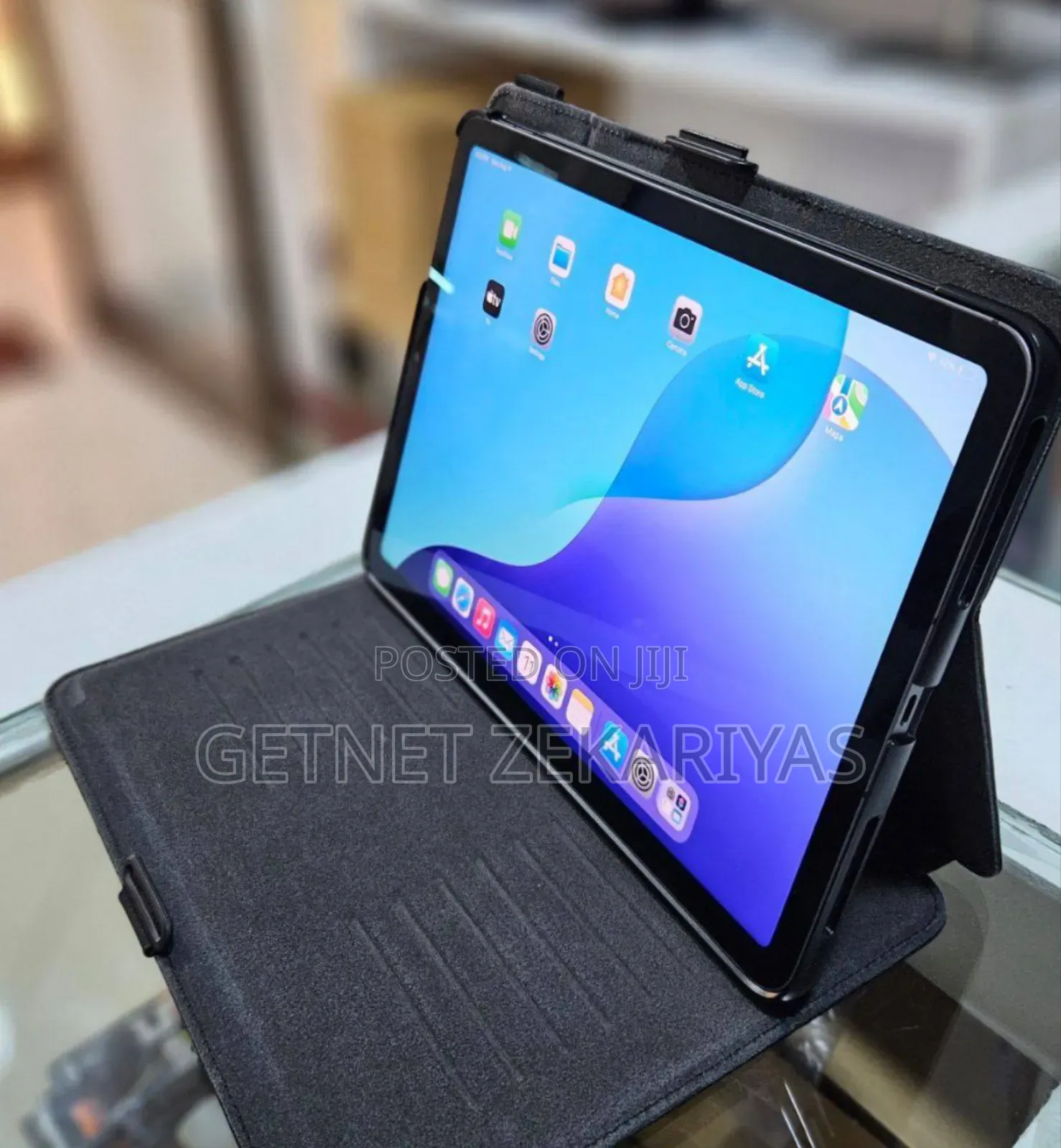 New Apple iPad Air (2022) 64 GB