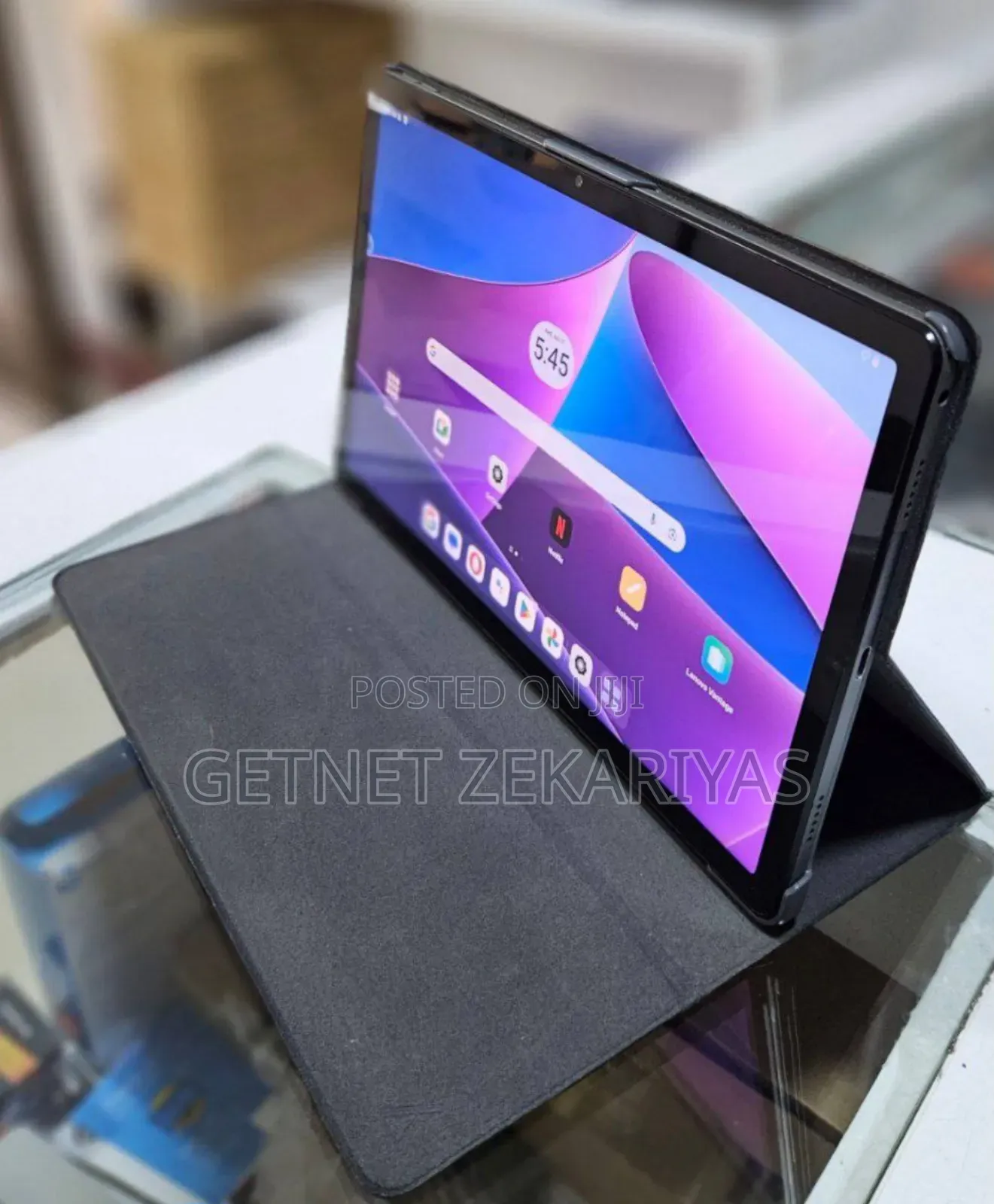 New Apple iPad Air (2022) 64 GB