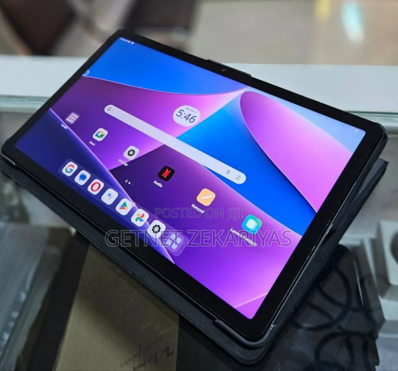 New Apple iPad Air (2022) 64 GB