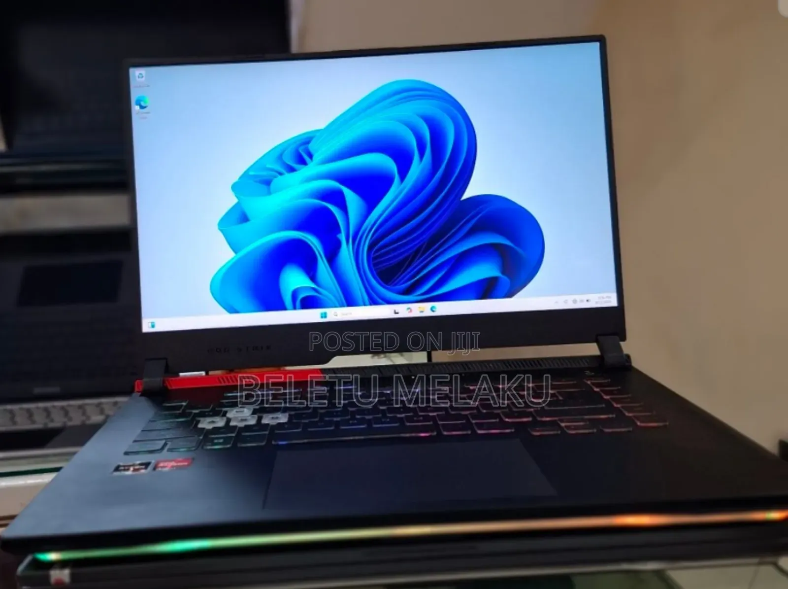 New Laptop Asus ROG Strix G15 32GB AMD Ryzen 9 SSD 1T