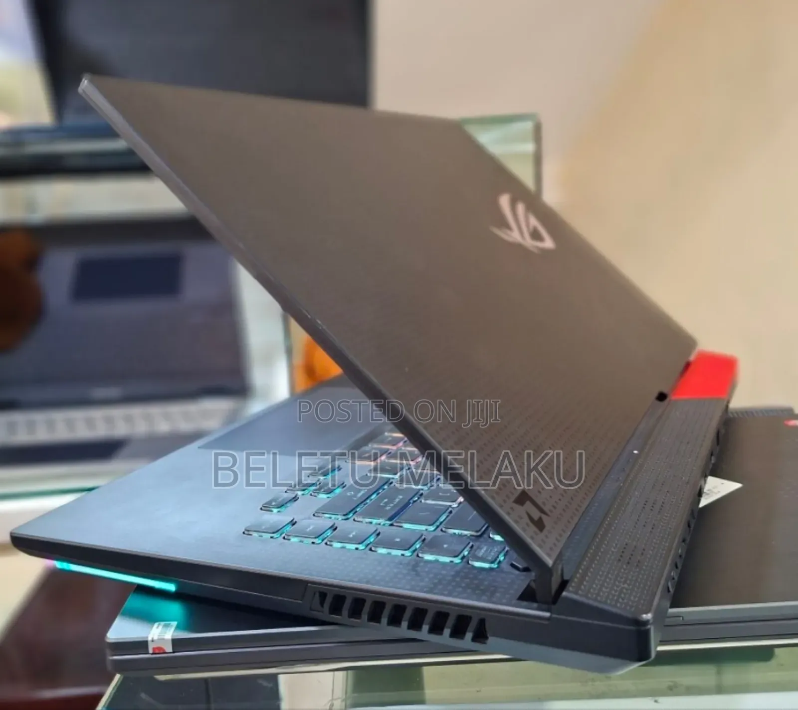 New Laptop Asus ROG Strix G15 32GB AMD Ryzen 9 SSD 1T