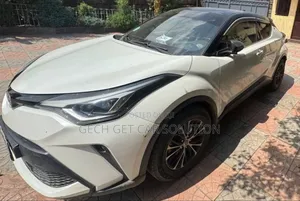 Toyota C-HR 2021 White