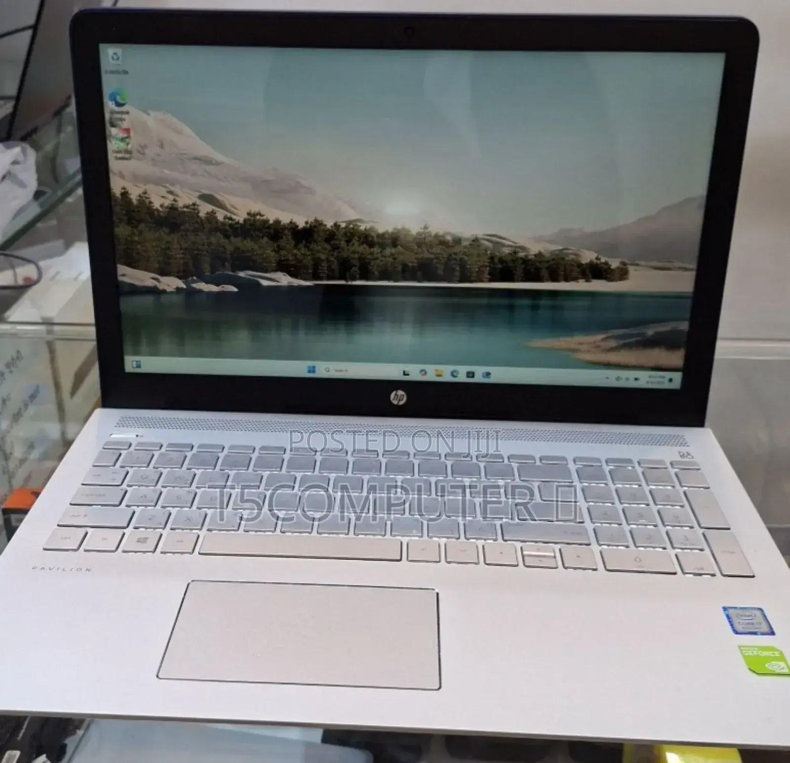 New Laptop HP Pavilion 15 8GB Intel Core I7 SSD 1T