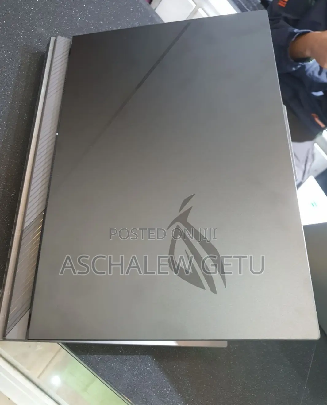 New Laptop Asus ROG Strix G15 16GB AMD Ryzen 9 SSD 1T