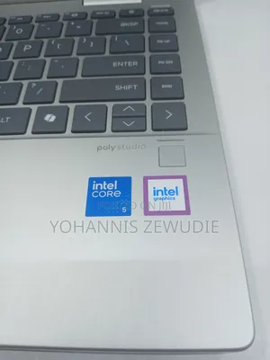 New Laptop HP Envy X360 8GB Intel Core Ultra 5 SSD 1T