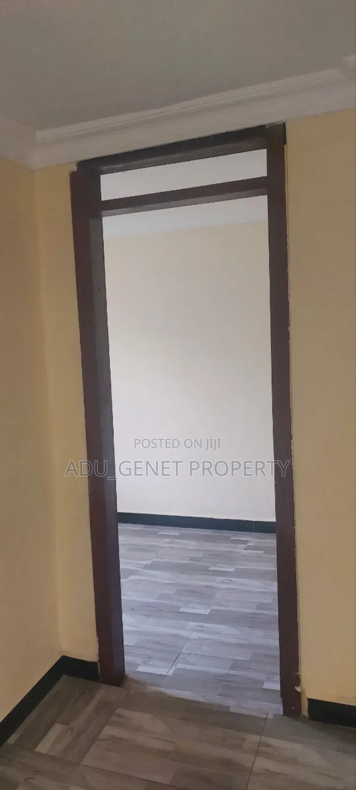 Furnished 2bdrm Condo in የካ አባዶ ኮንዶሚኒየም, Yeka for sale