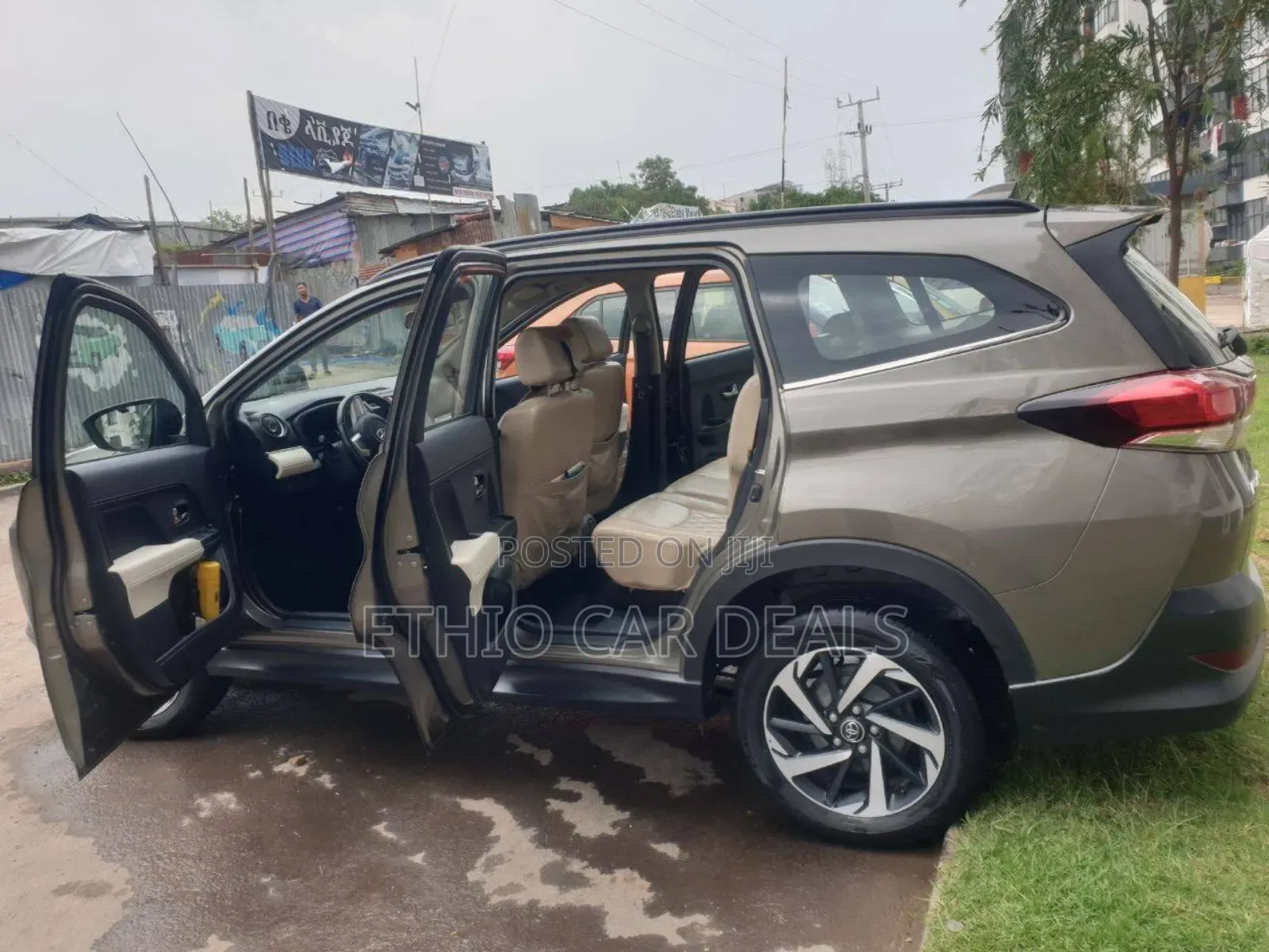 Toyota Rush 2022 Brown