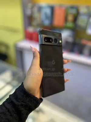Photo - Google Pixel 7 Pro 128 GB Black