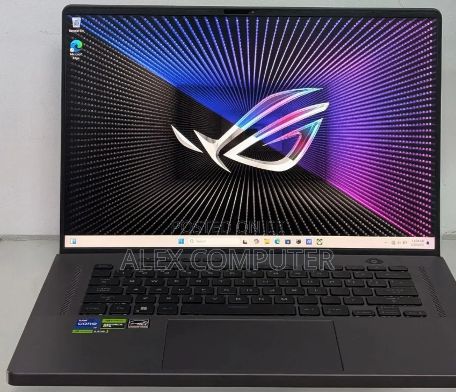 New Laptop Asus ROG Zephyrus G16 16GB Intel Core I7 SSD 512GB