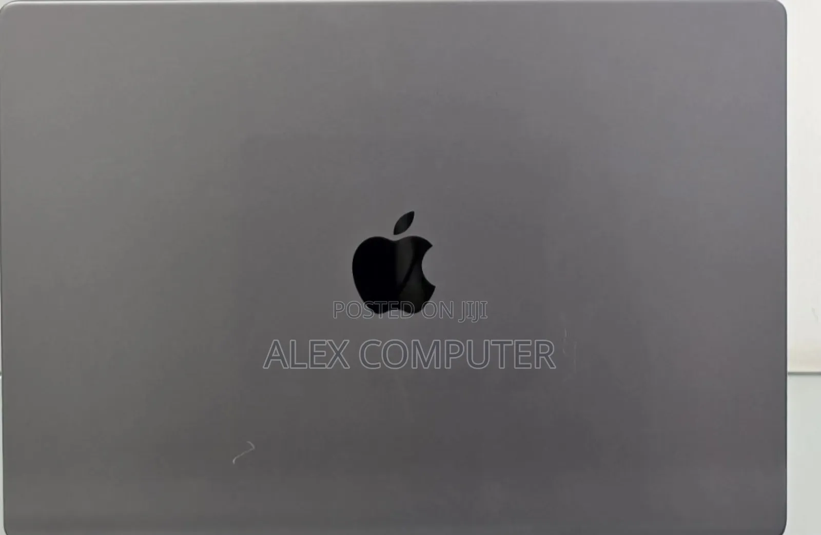 New Laptop Apple MacBook Pro 2023 M2 16GB Apple M2 SSD 512GB