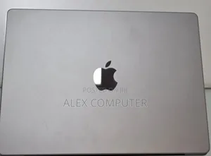 New Laptop Apple MacBook Pro 2023 M3 14-Inch 8GB Apple M3 SSD 512GB