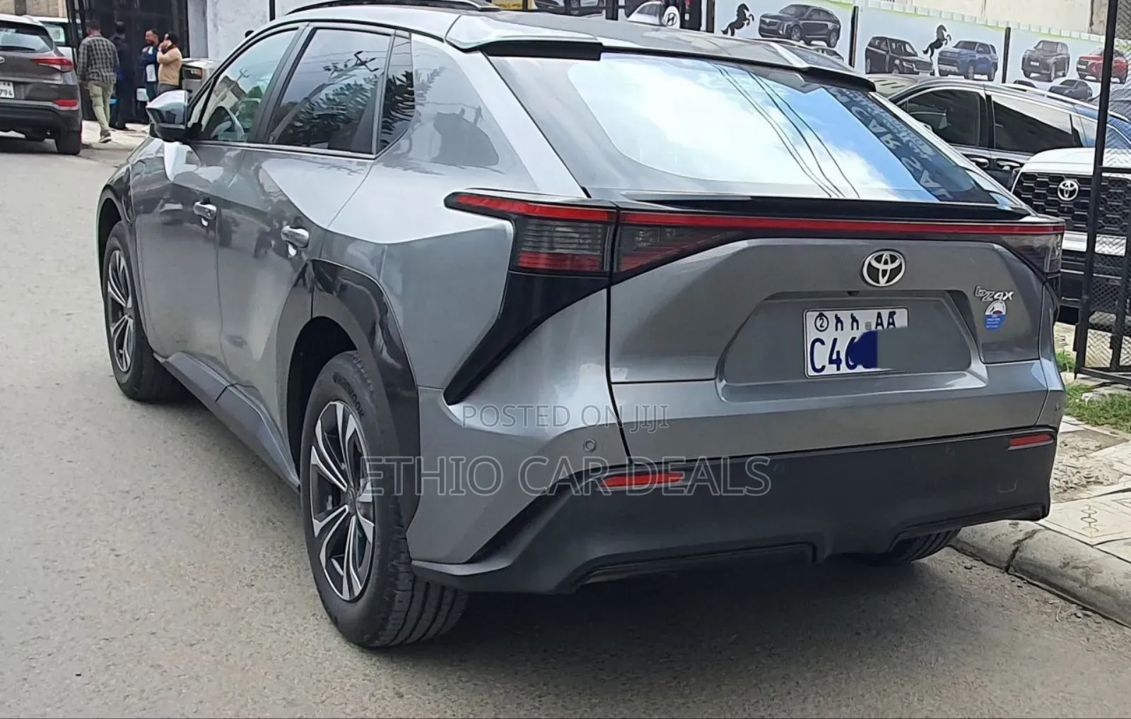 Toyota bZ4X 71.4 kWh AWD 2023 Silver