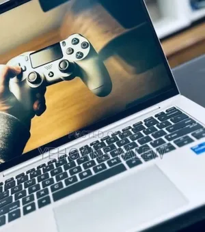 New Laptop HP EliteBook 845 G10 16GB Intel Core i7 SSD 1T