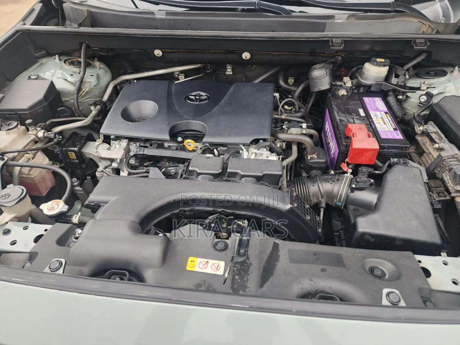 Toyota RAV4 2021 Green