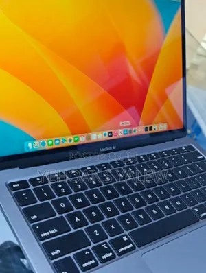 Photo - New Laptop Apple MacBook Air 2020 M1 8GB Intel Core I5 SSD 256GB