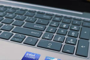 New Laptop HP Stream Notebook 16GB Intel Core Ultra 7 SSD 1T