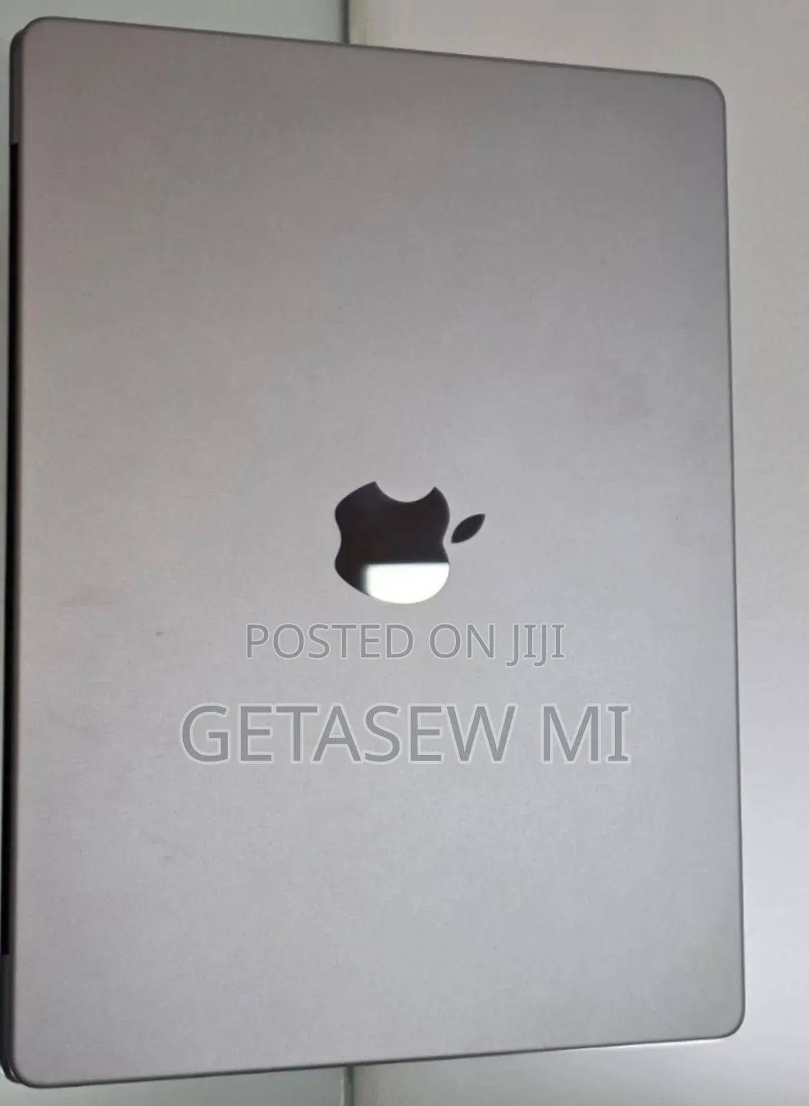 New Laptop Apple MacBook Pro 2023 M3 14-Inch 8GB Apple M3 SSD 512GB