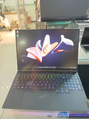 New Laptop Lenovo Legion Y740 16GB AMD Ryzen 9 SSD 1T
