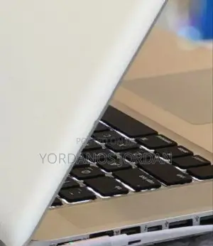 New Laptop Apple MacBook Pro 2010 4GB Intel Core i7 SSD 512GB