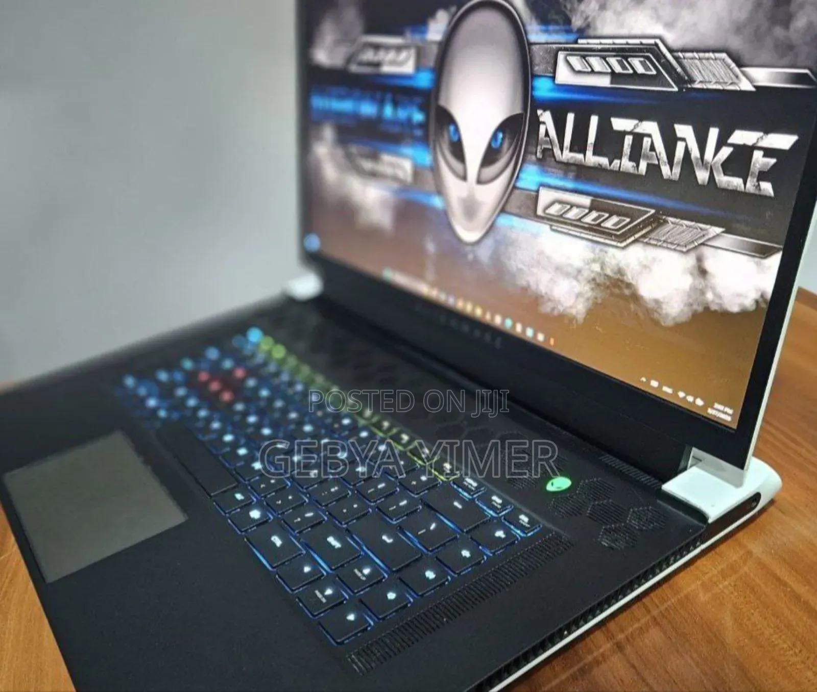 New Laptop Alienware M17x R2 16GB Intel Core I7 SSD 512GB